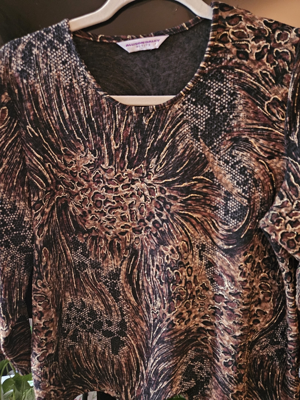 Allison Daley Brown and Black Abstract Animal-Print Long Sleeve Tee